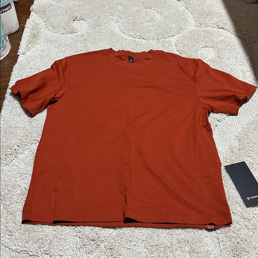 Lululemon T-Shirt